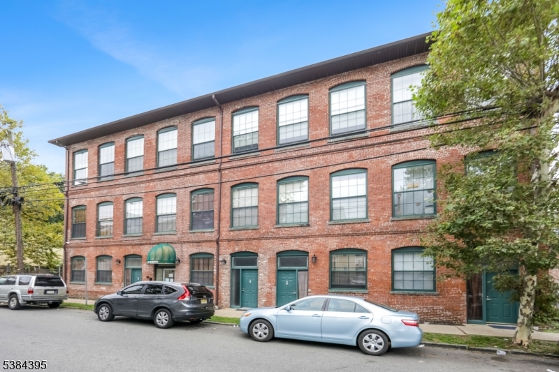 Hillcrest - Residential