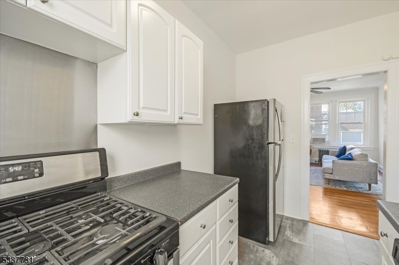 2 Altamont - Residential