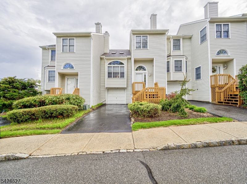 Skyline Village - Residential