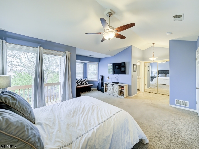 Skyline Village - Residential