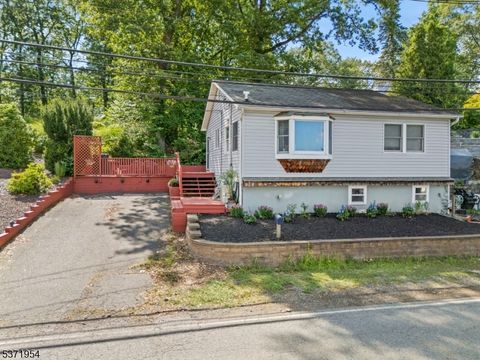 82 Fox Hill Rd, Parsippany-Troy Hills Twp., NJ 07834 - #: 3975537