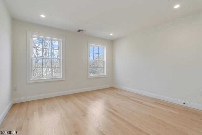 Flagtown - Residential