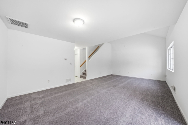 Deer Hill Village - Residential Lease