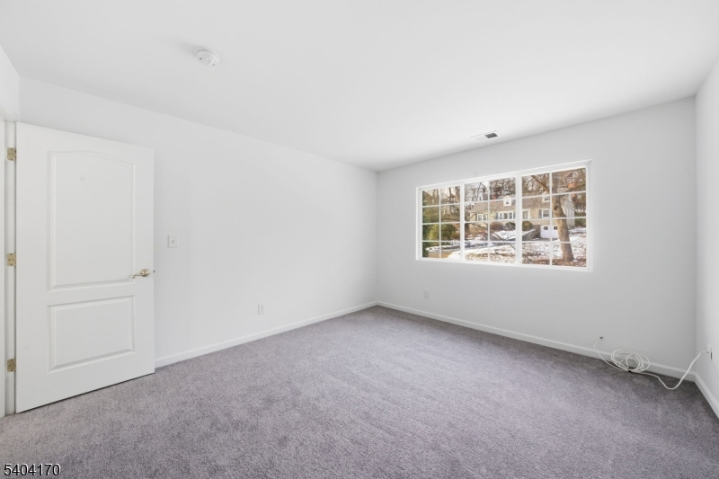 Deer Hill Village - Residential Lease