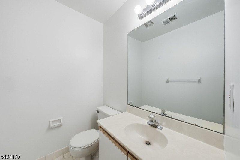 Deer Hill Village - Residential Lease