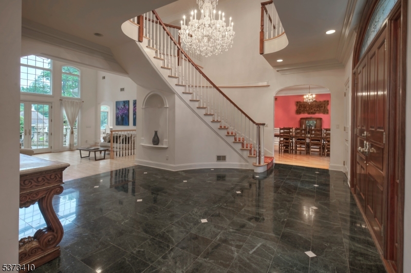 Charlotte Hill - Residential