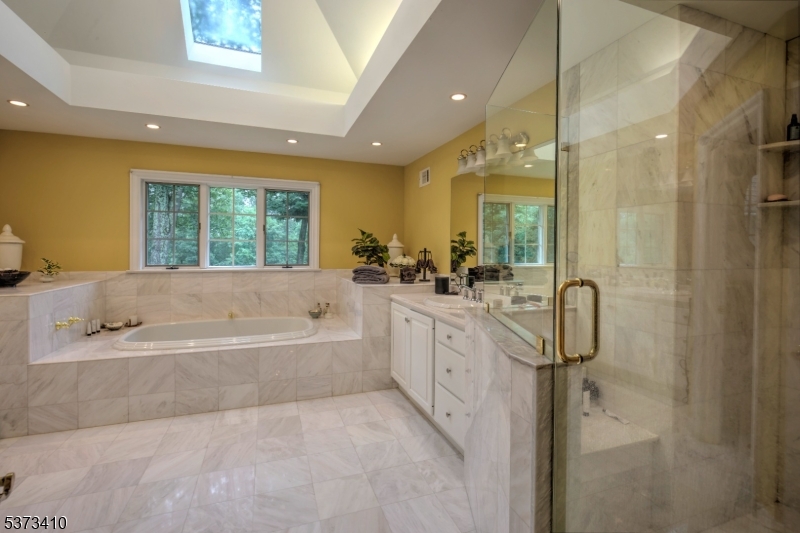 Charlotte Hill - Residential