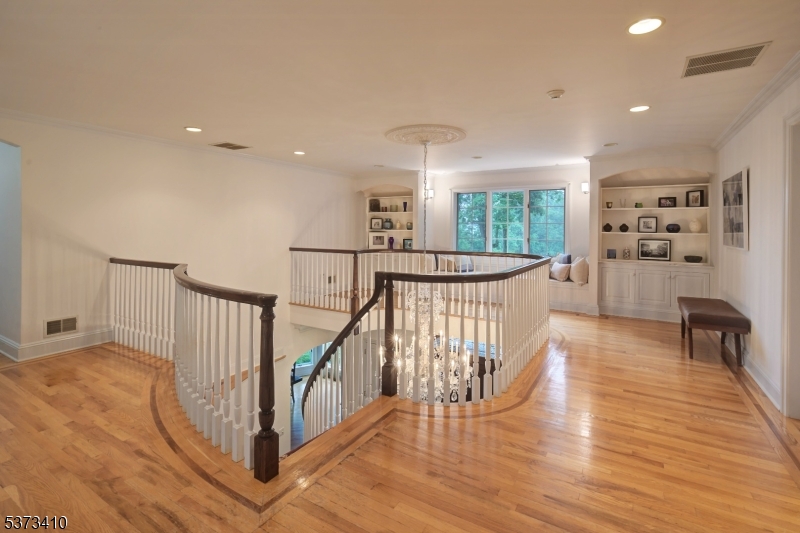 Charlotte Hill - Residential