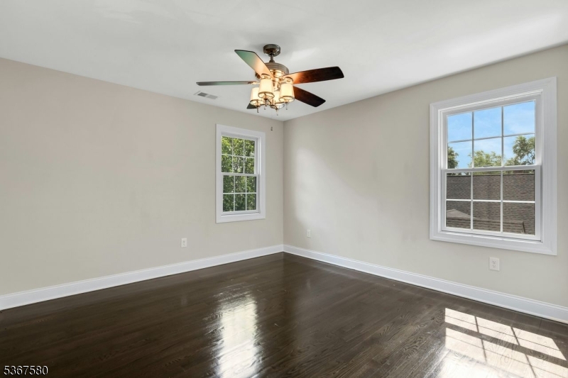 Knollwood Section - Residential