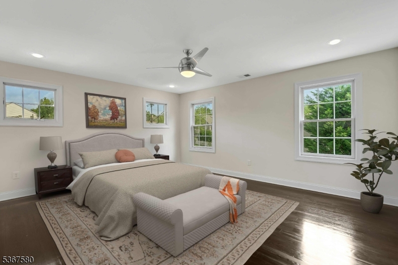 Knollwood Section - Residential