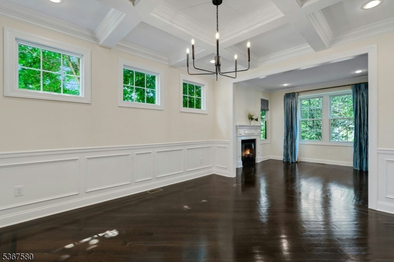 Knollwood Section - Residential