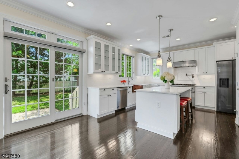 Knollwood Section - Residential