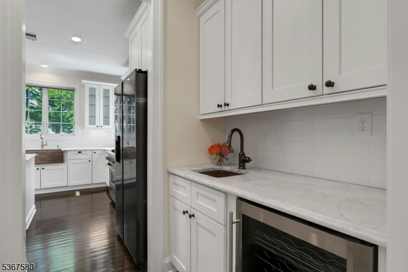 Knollwood Section - Residential