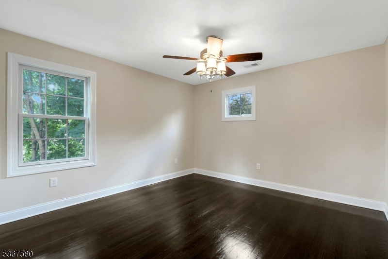 Knollwood Section - Residential