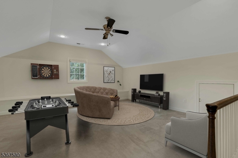 Knollwood Section - Residential