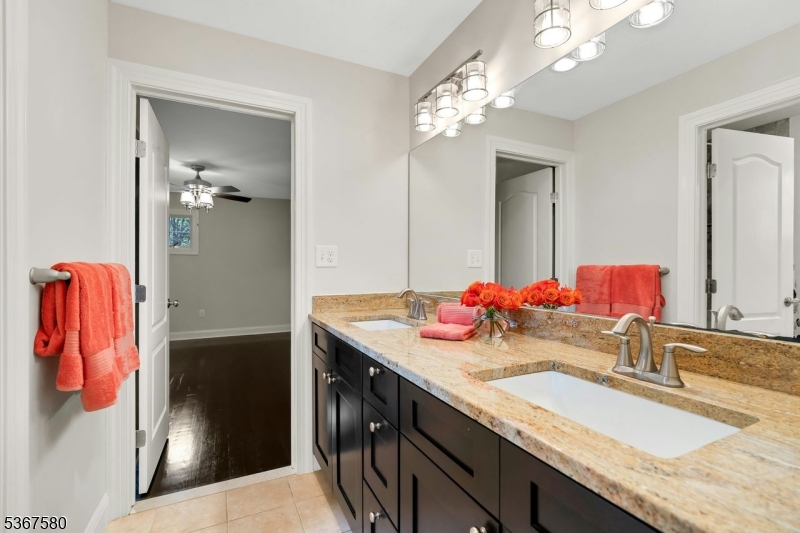 Knollwood Section - Residential