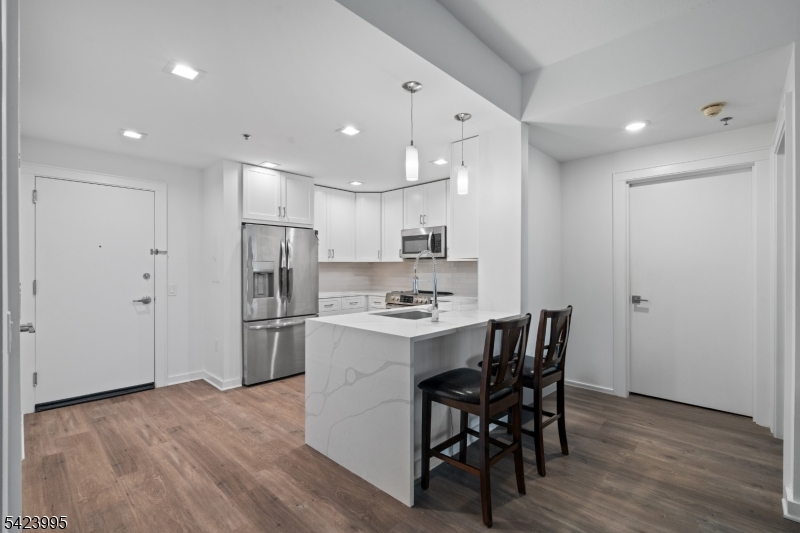 Carriage City Plaza - Residential