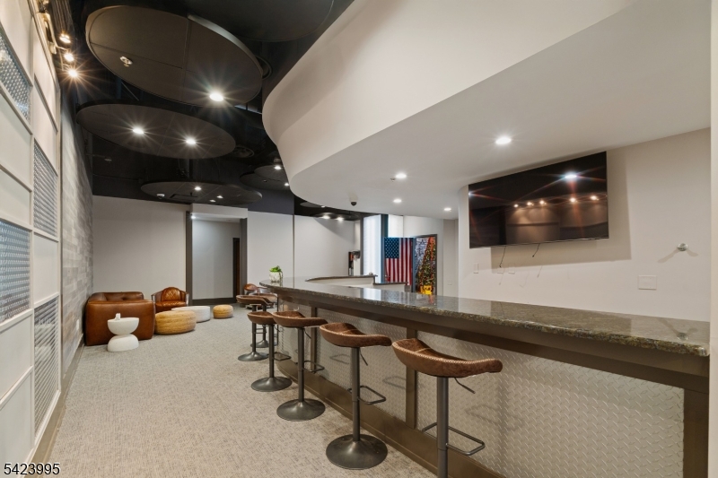 Carriage City Plaza - Residential