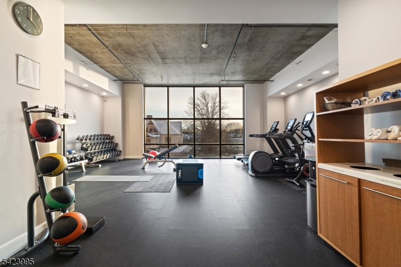 Carriage City Plaza - Residential