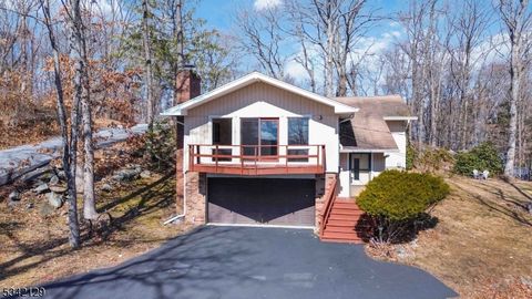 93 Signal Hill Trl Sparta Twp. NJ 07871