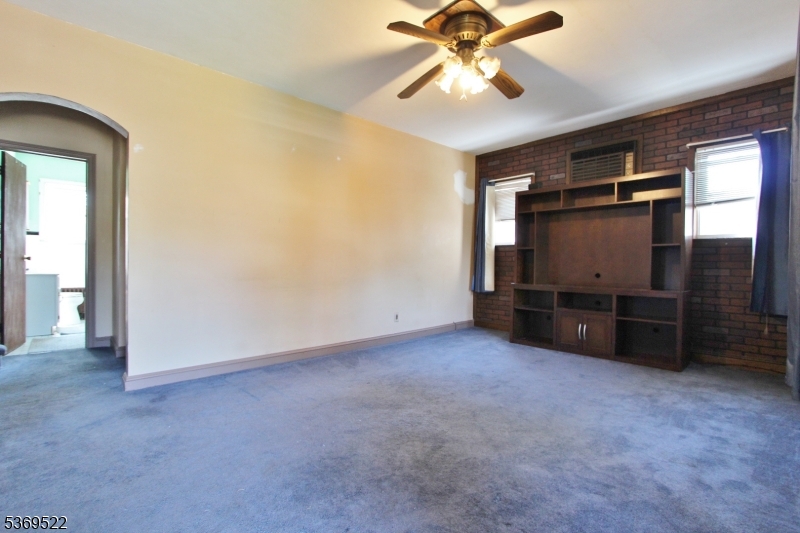 Rahway City, New Jersey 07065, United States, 3 Bedrooms Bedrooms, ,1 BathroomBathrooms,Residential,Active,165509