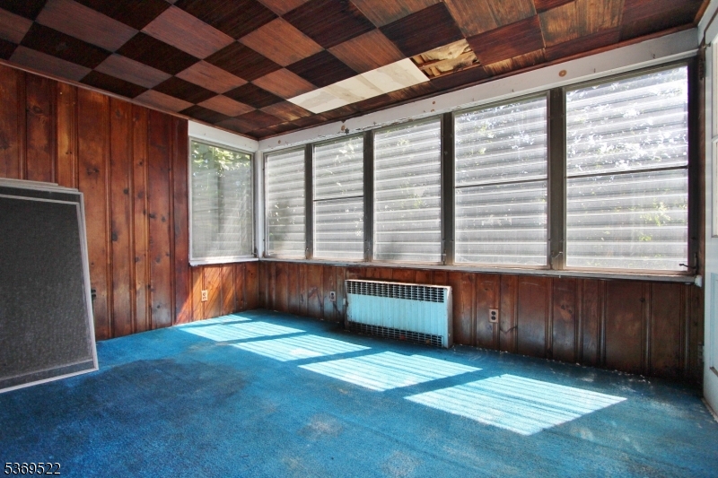 Rahway City, New Jersey 07065, United States, 3 Bedrooms Bedrooms, ,1 BathroomBathrooms,Residential,Active,165509