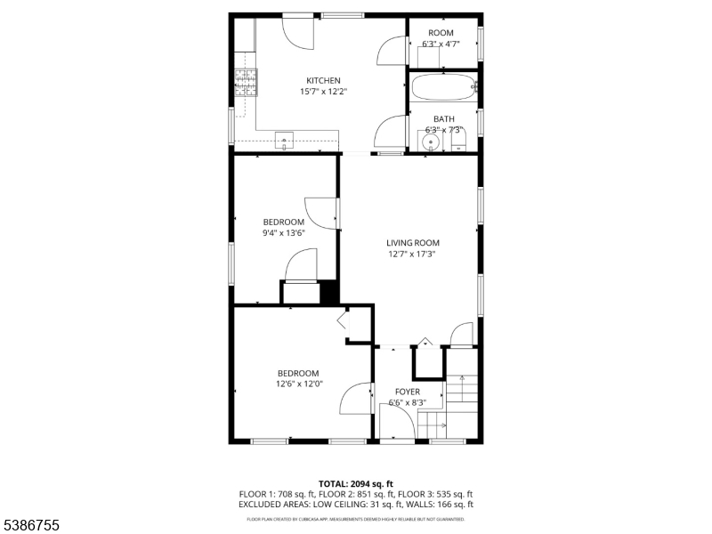 Main image without alt text