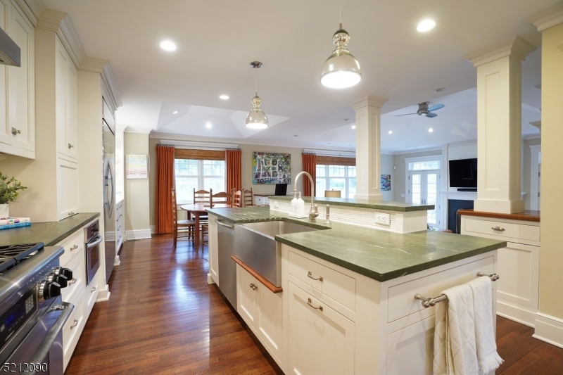 North Summit - Residential