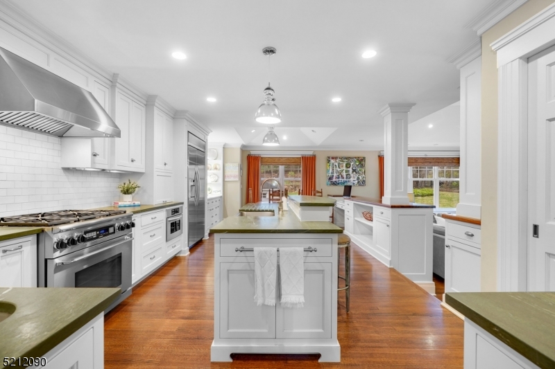 North Summit - Residential