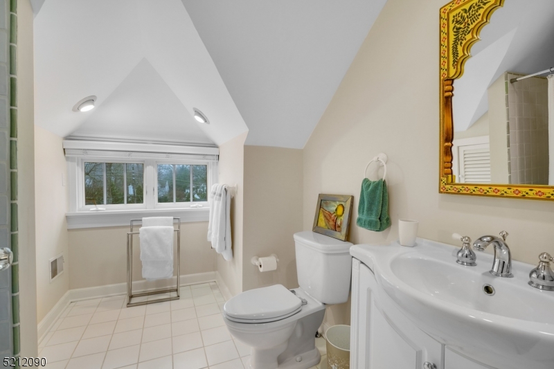 North Summit - Residential