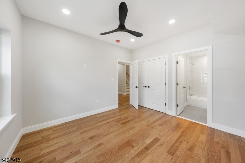 Elmora - Residential