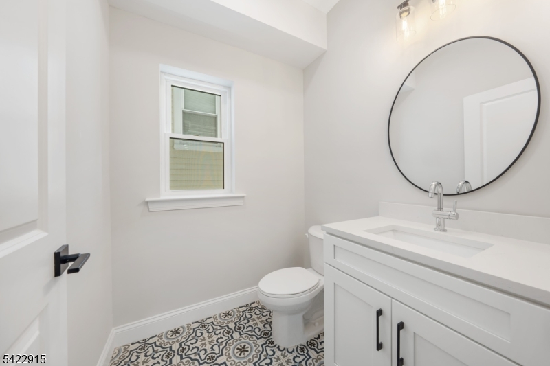 Elmora - Residential