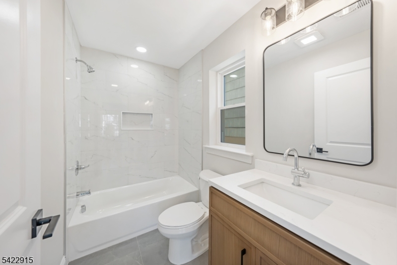 Elmora - Residential