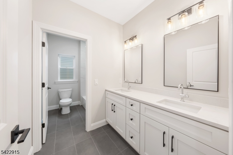 Elmora - Residential