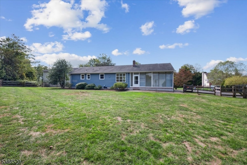 Bridgewater Twp., New Jersey 08807, United States, 3 Bedrooms Bedrooms, ,2 BathroomsBathrooms,Residential,Pending,216249