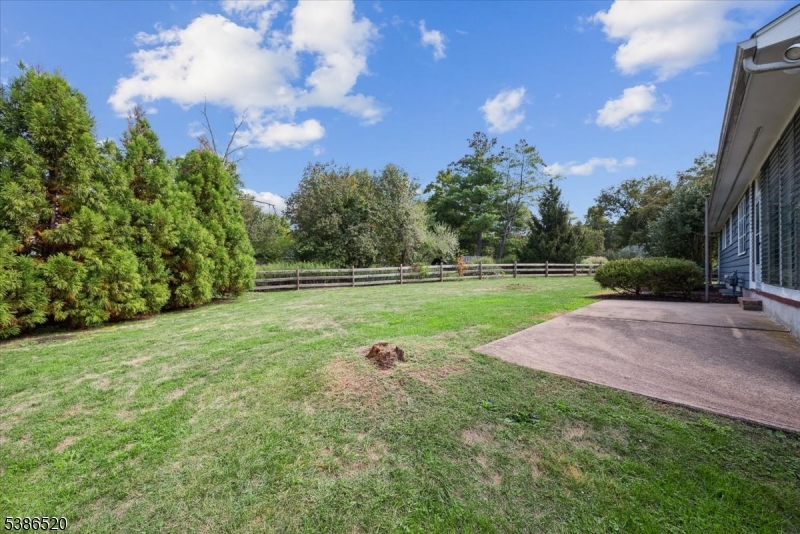 Bridgewater Twp., New Jersey 08807, United States, 3 Bedrooms Bedrooms, ,2 BathroomsBathrooms,Residential,Pending,216249