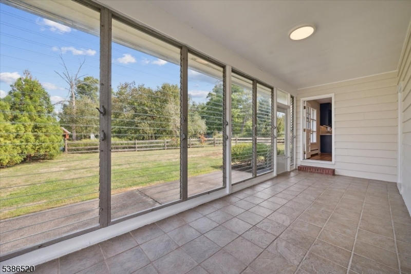 Bridgewater Twp., New Jersey 08807, United States, 3 Bedrooms Bedrooms, ,2 BathroomsBathrooms,Residential,Pending,216249