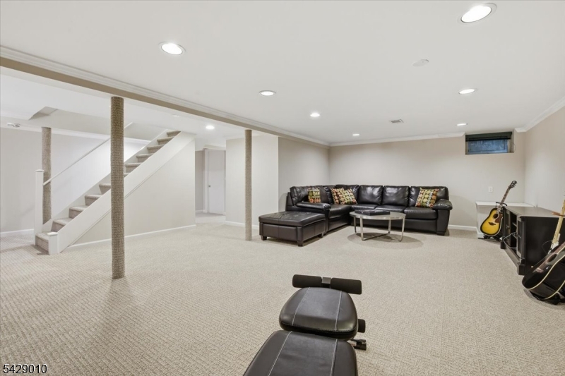 Poet/Country Club/Hartshorn - Residential