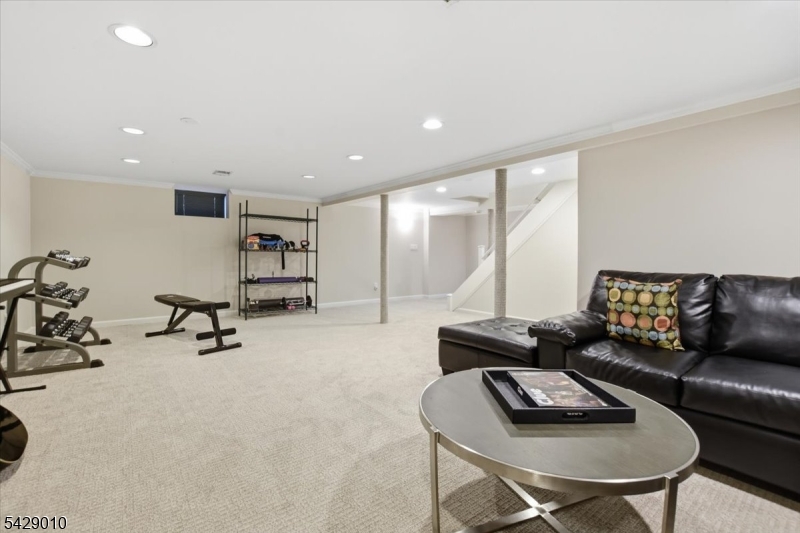 Poet/Country Club/Hartshorn - Residential