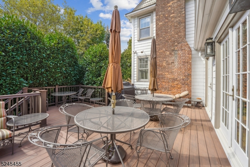 Montrose - Residential