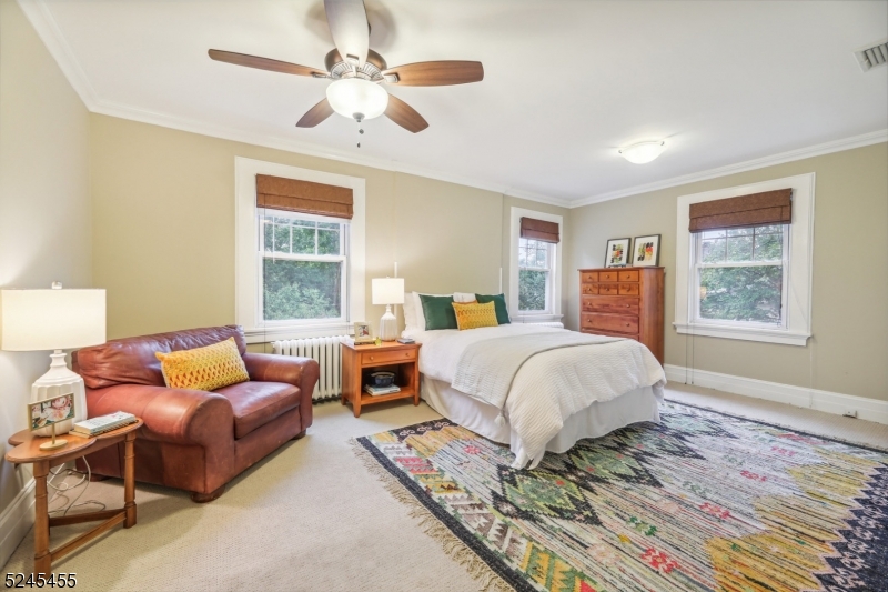 Montrose - Residential