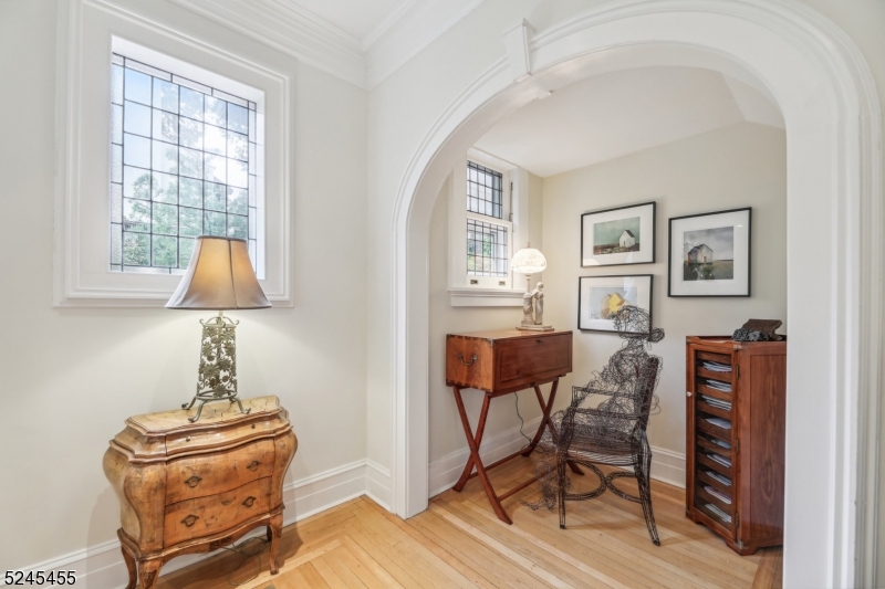 Montrose - Residential