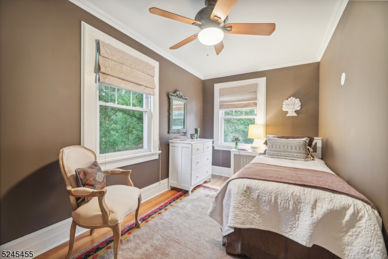 Montrose - Residential