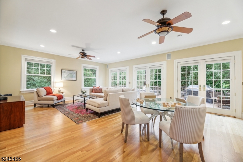 Montrose - Residential