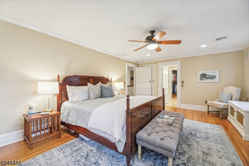 Montrose - Residential