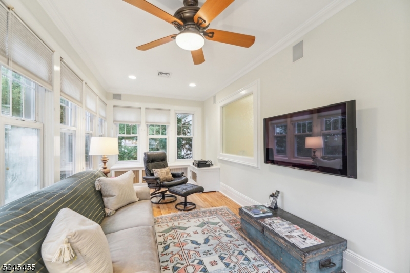 Montrose - Residential