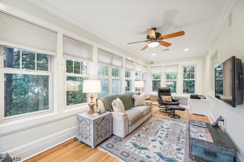 Montrose - Residential