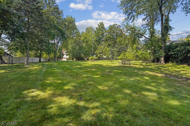 Montrose - Residential