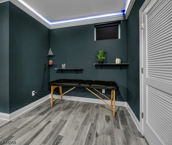 Dahlia Brook Townhomes - Residential