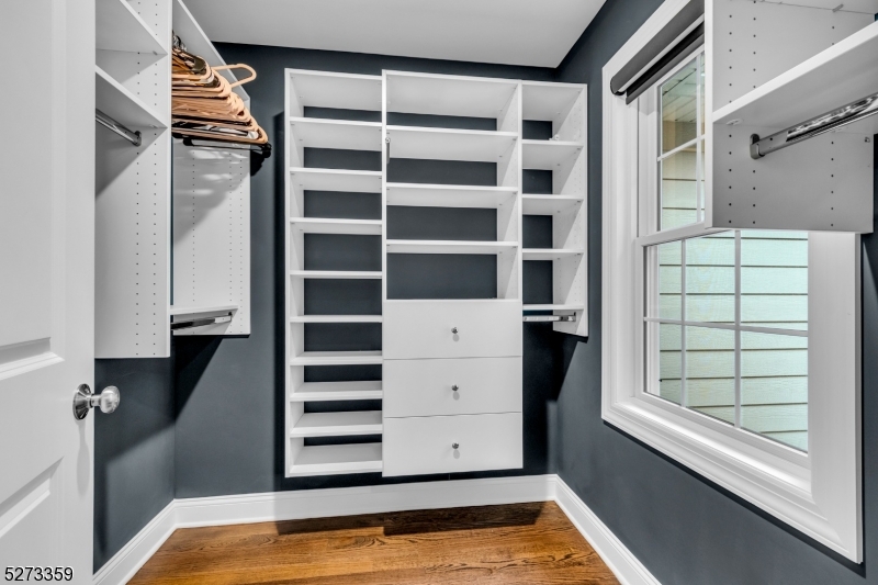 Dahlia Brook Townhomes - Residential